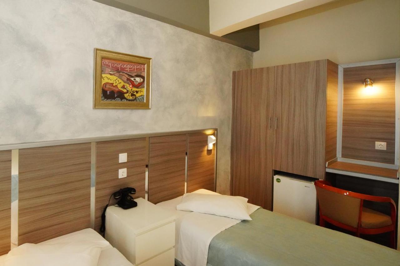 Otel Socrates Atina