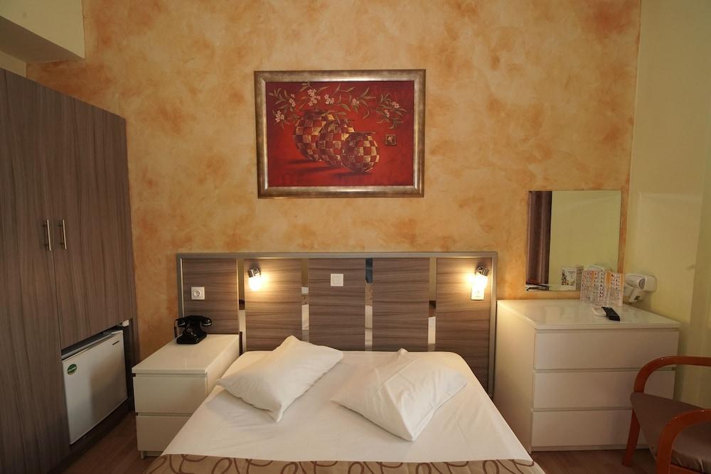 Otel Socrates Atina