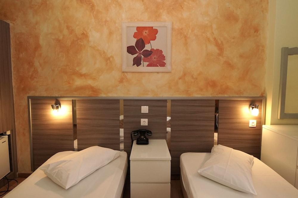 Otel Socrates 3*