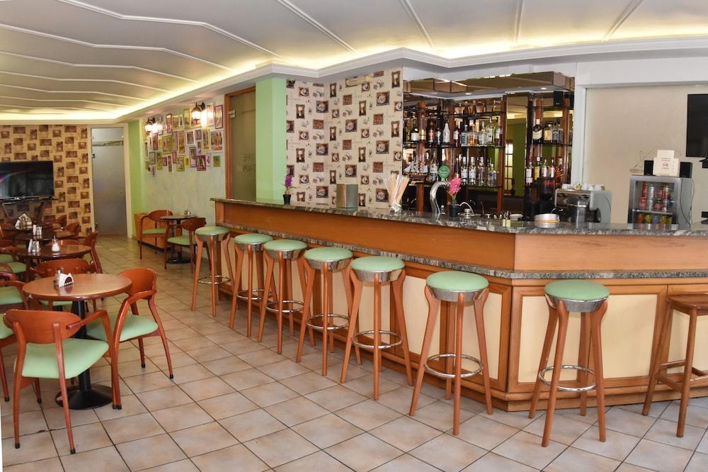 Otel Socrates Atina